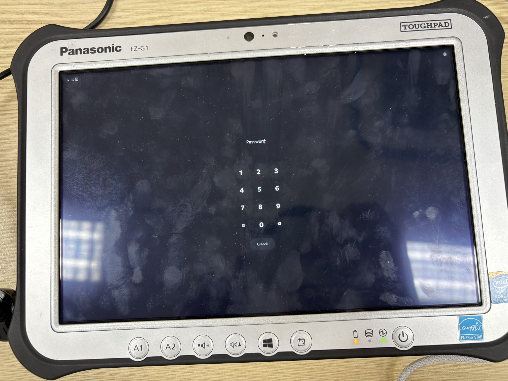 Mobianのパスコード入力画面