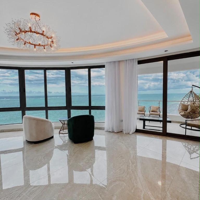 Villas & Boutique Stays